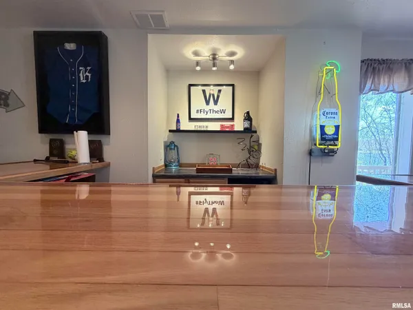 $499,900 | 119 Birch Court, Dahinda, IL 61428