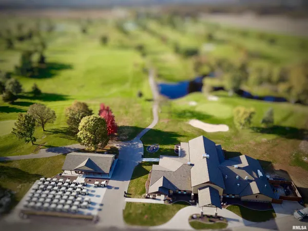 $499,900 | 119 Birch Court, Dahinda, IL 61428