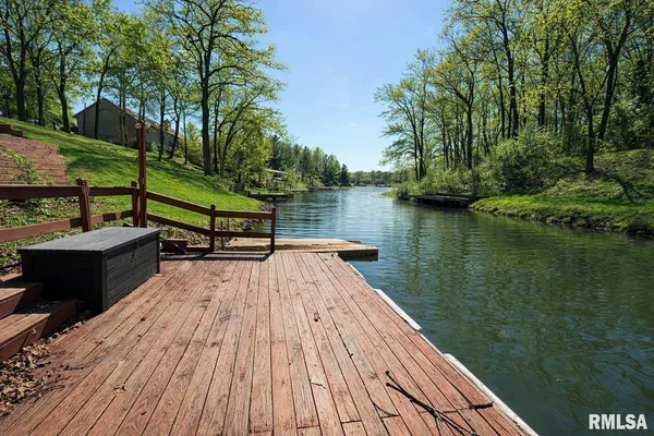 $499,900 | 119 Birch Court, Dahinda, IL 61428