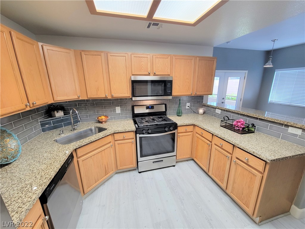 9580 West Reno Avenue, Unit 138 Las Vegas, NV 89148 - Photo 8 of 35