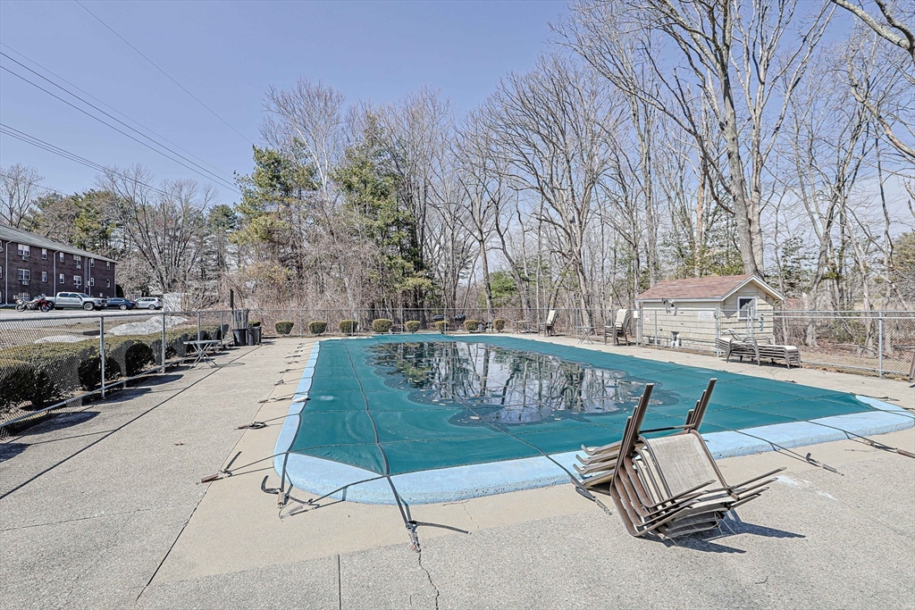 96 Richardson Road, Unit B28 Chelmsford, MA 01863 - Photo 22 of 25