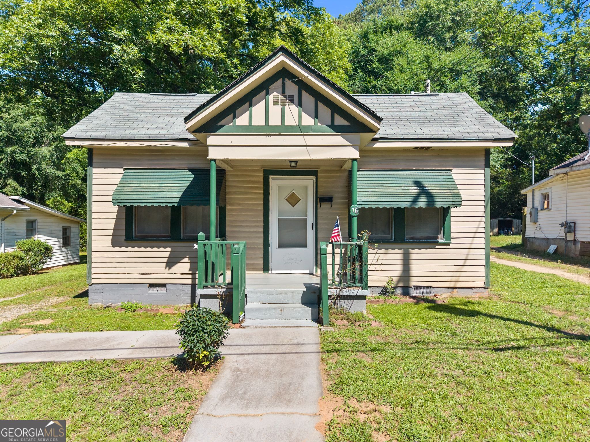 76 Park Street Commerce, GA 30529 - Photo 1 of 37