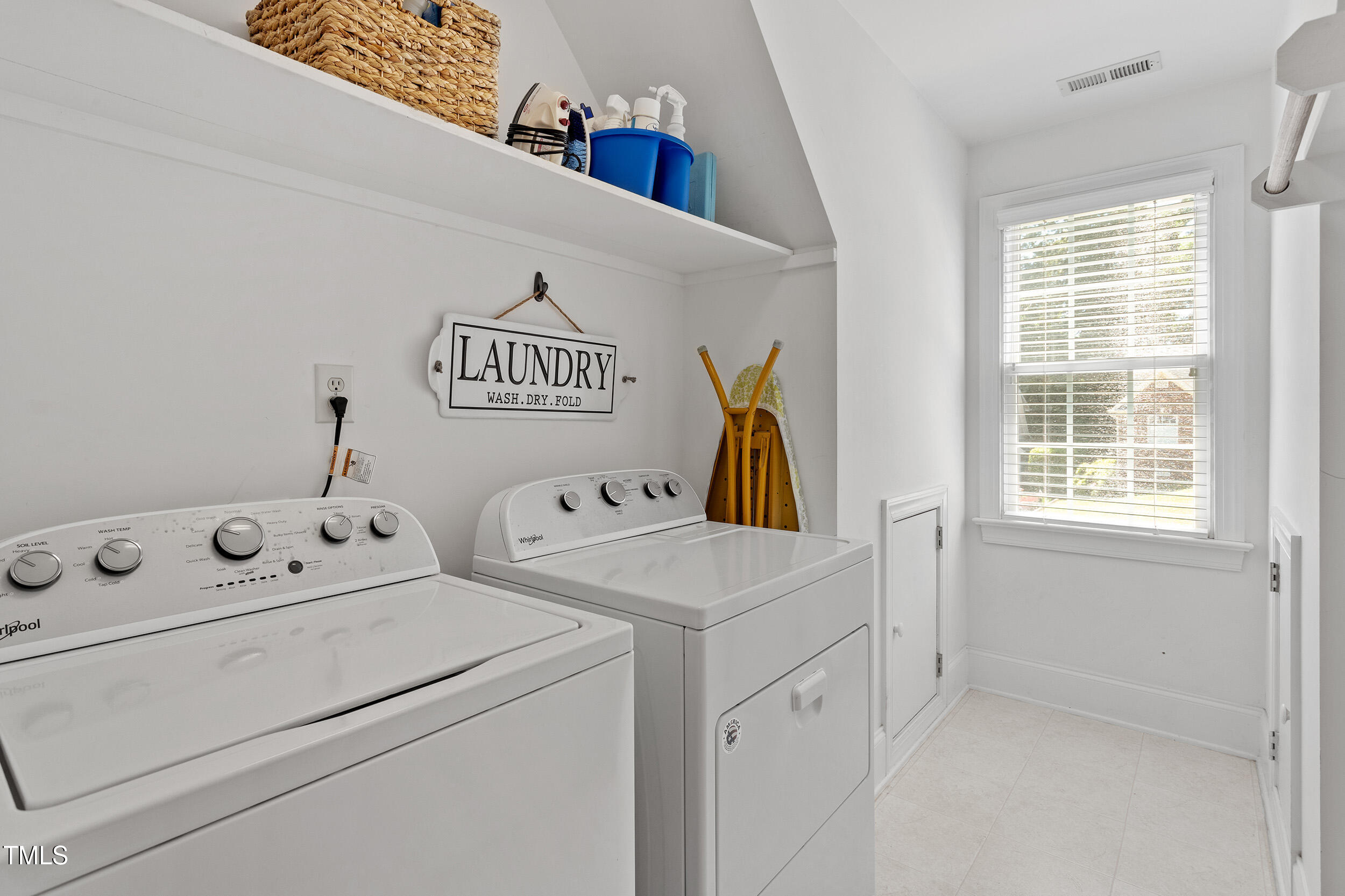10320 Crisp Drive Raleigh, NC 27614 - Photo 20 of 24 Laundry