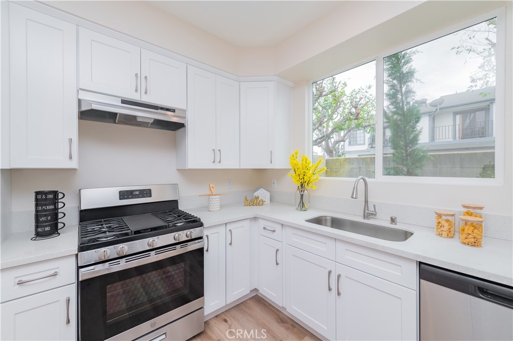 11237 Gladhill Road, Unit 8 Whittier, CA 90604 - Photo 11 of 27