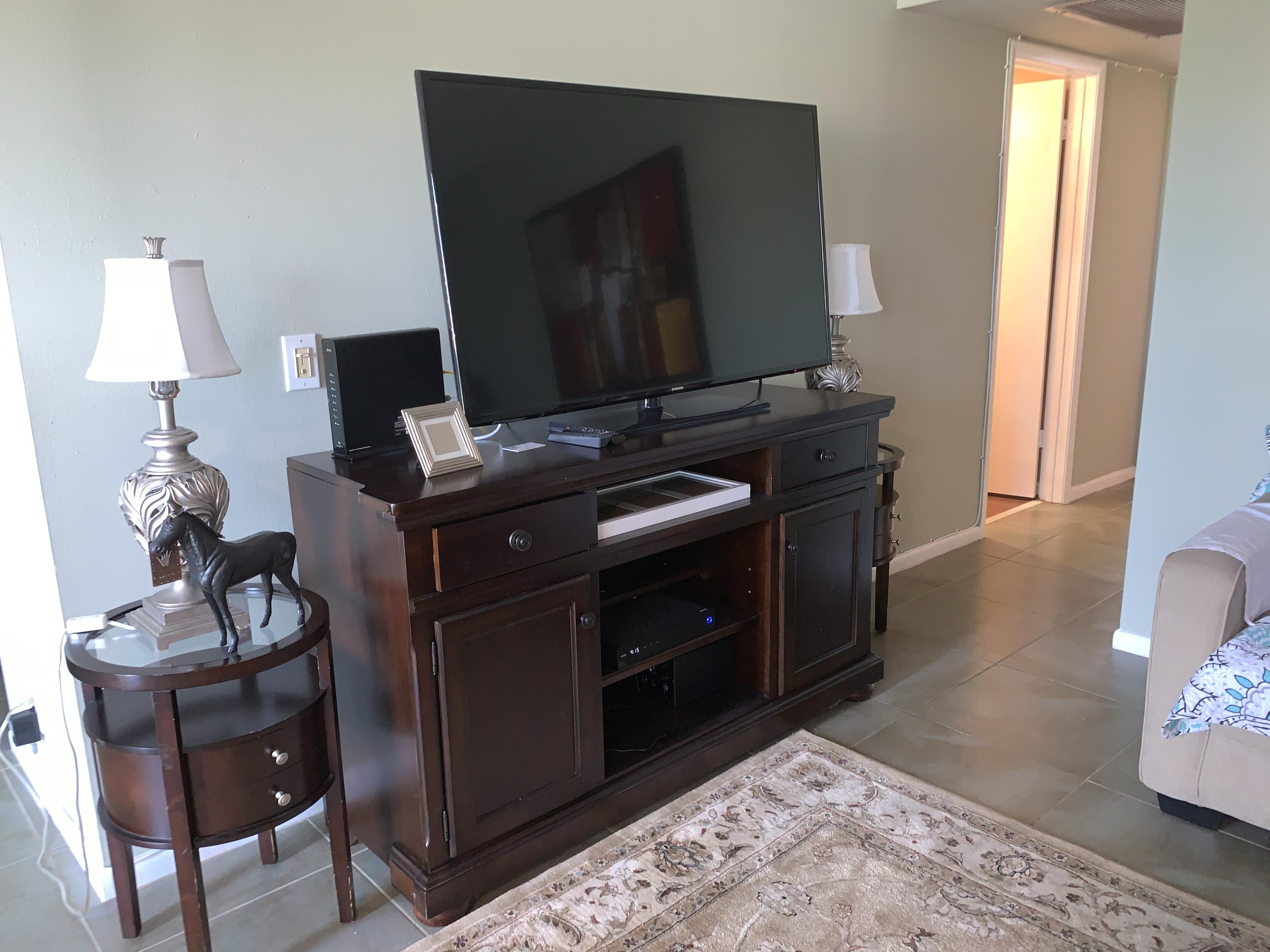 241 Preston F Boca Raton, FL 33434 - Photo 8 of 20 IMG_0810