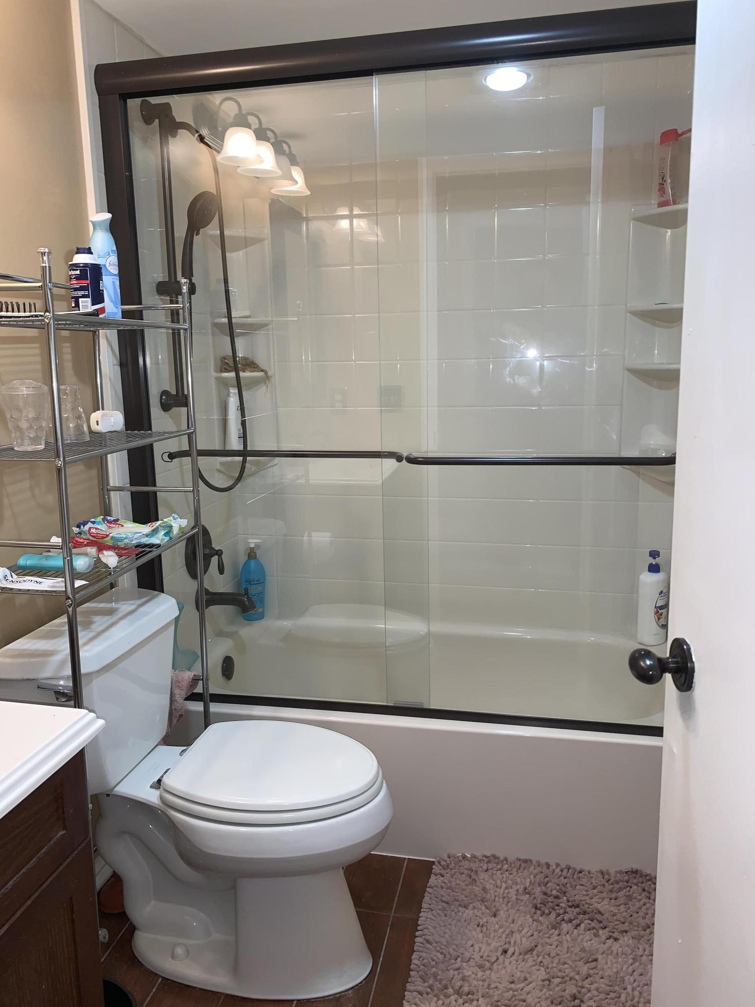 241 Preston F Boca Raton, FL 33434 - Photo 9 of 20 IMG_0811