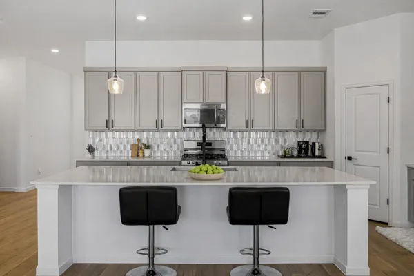 $3,200 | 2331 Peach Oak Crossing, Manvel, TX 77578