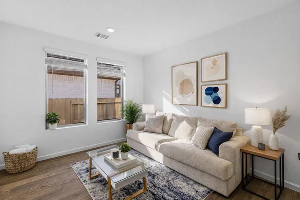 $3,200 | 2331 Peach Oak Crossing, Manvel, TX 77578