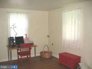 407 Madison Road Springfield, PA 19064 - Photo 4 of 6