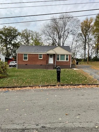 $1,400 | 1818 Sunset Avenue, Columbia, TN 38401