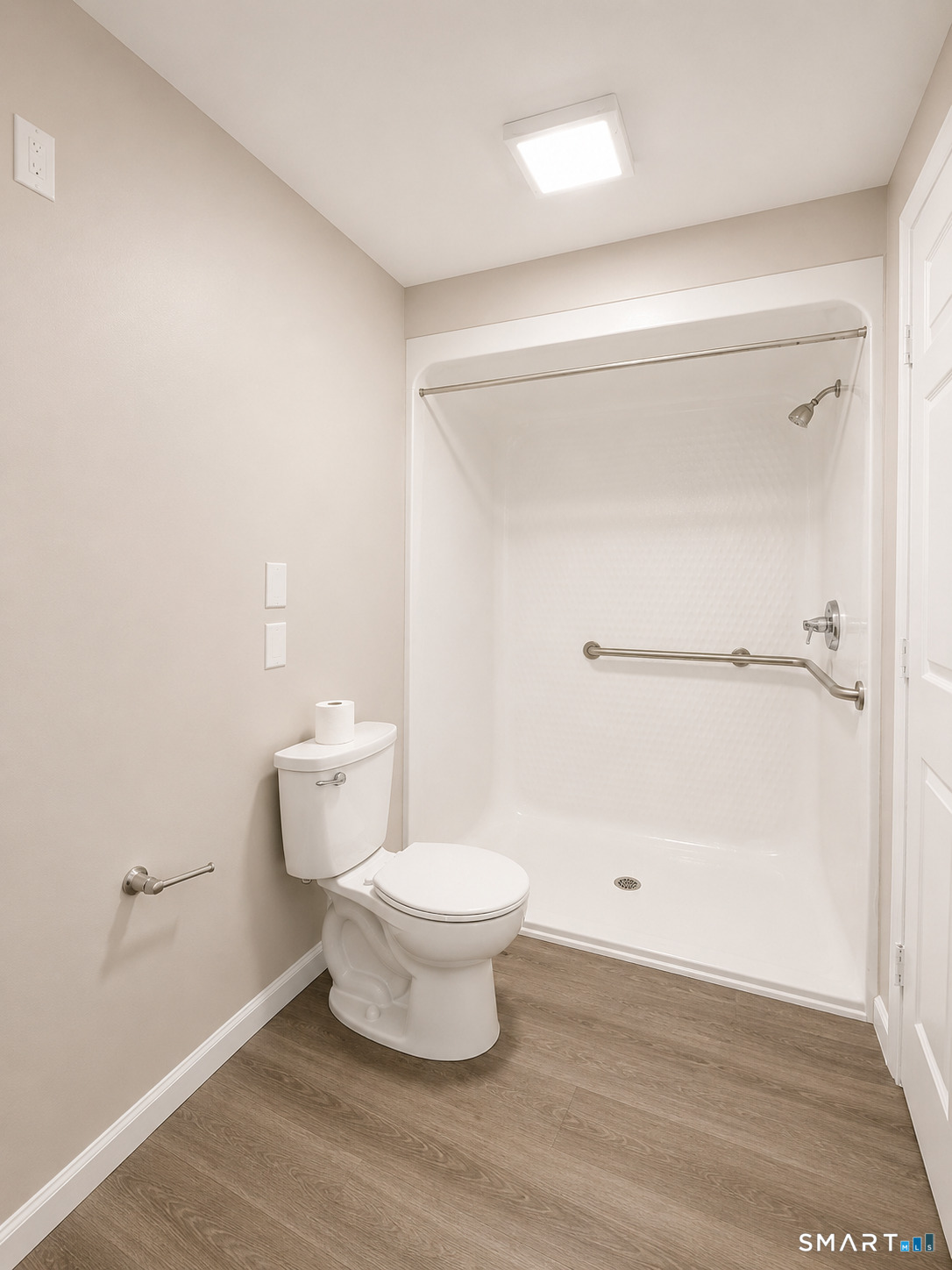 82 Main Street East Hampton, CT 06424 - Photo 12 of 34