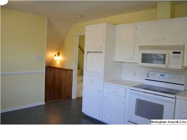 3337 Chartwell Road Hoover, AL 35226 - Photo 9 of 32
