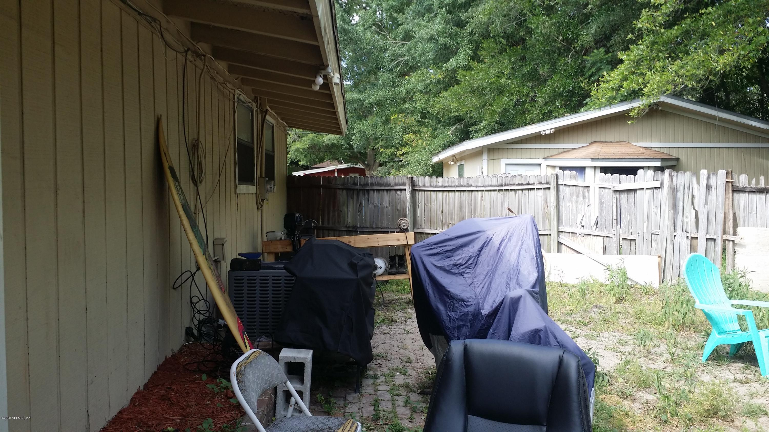 1829 Shelton Road Jacksonville, FL 32211 - Photo 26 of 58 main house yard