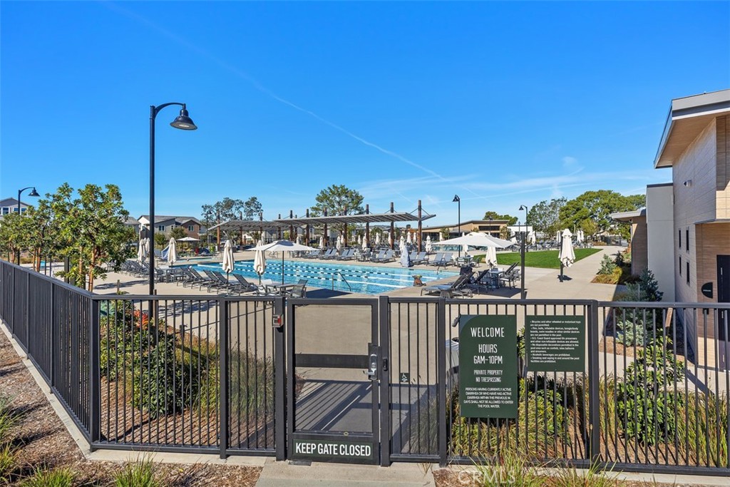 218 Sora Irvine, CA 92618 - Photo 59 of 65 a balcony with city view