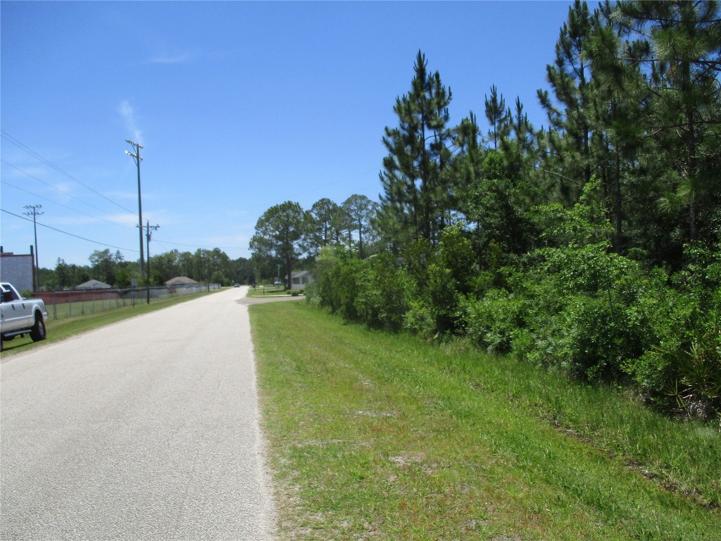 West 10th Avenue Hilliard, FL 32046 - Photo 8 of 10