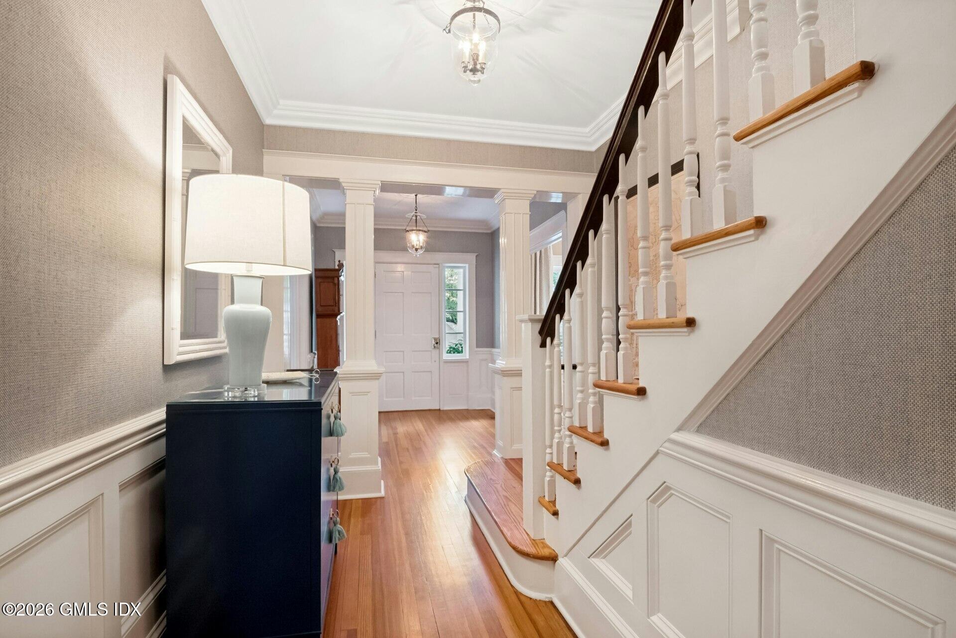 52 Chesterfield Road Stamford, CT 06902 - Photo 3 of 41 007-493708-DSC09543_14717912