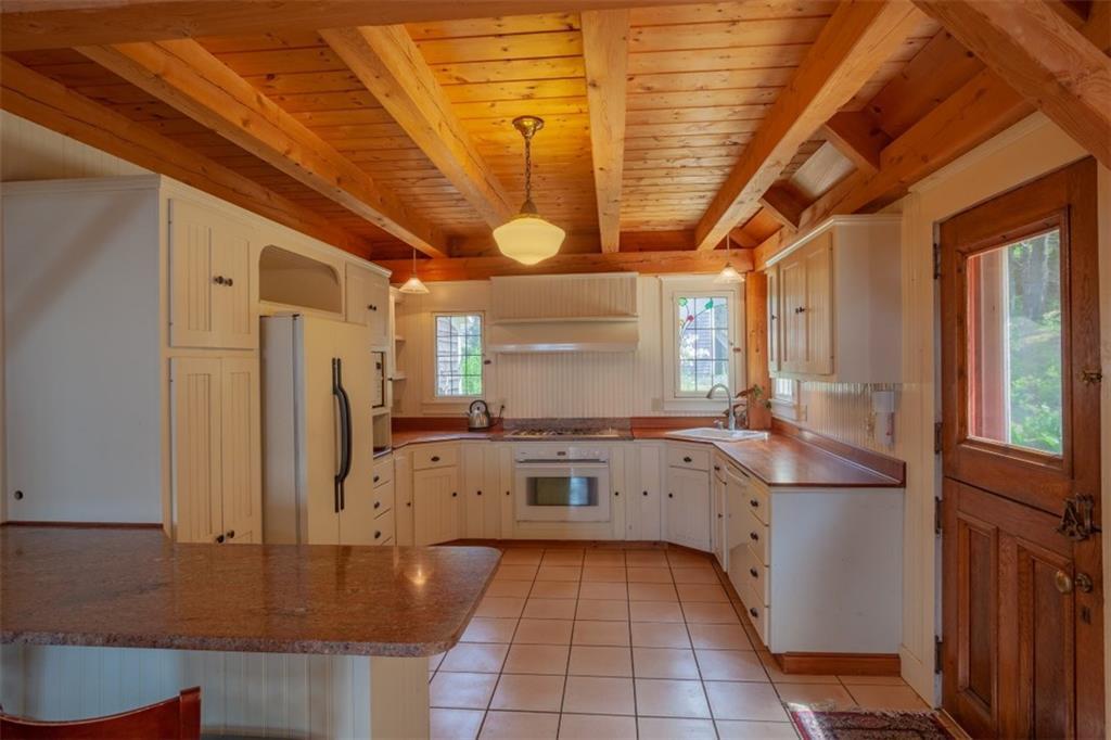 32 Stone Cove Road East Boothbay, ME 04544 - Photo 15 of 35 Kitchen