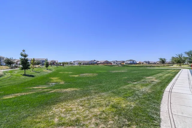 $785,000 | 2387 Dilip Drive, Manteca, CA 95337