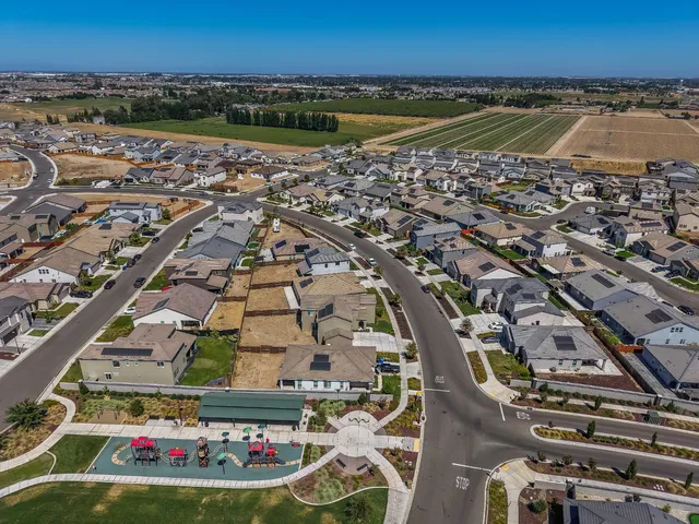 $785,000 | 2387 Dilip Drive, Manteca, CA 95337