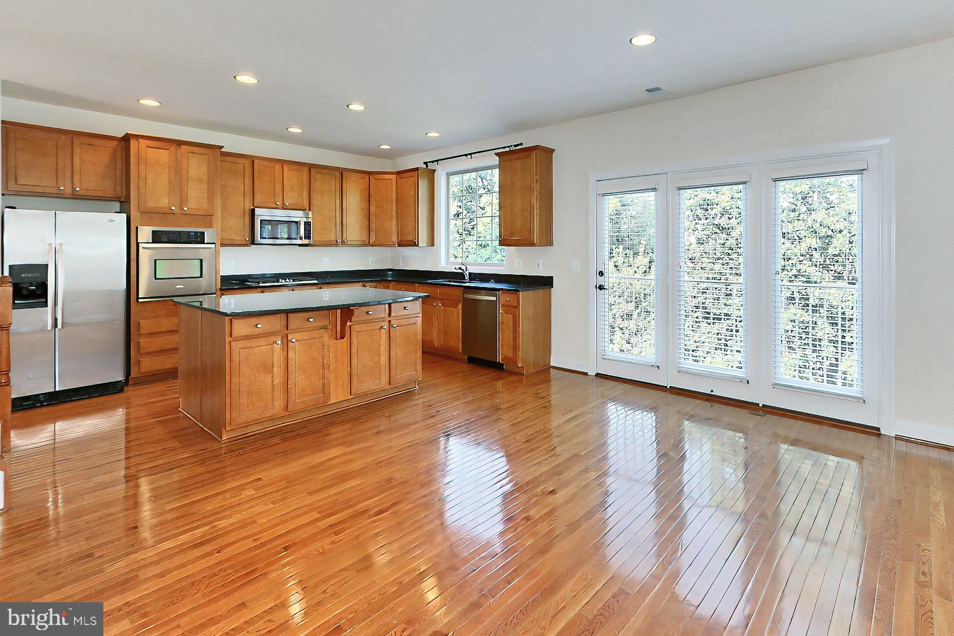 22219 Falling Terrace Ashburn, VA 20148 - Photo 11 of 45