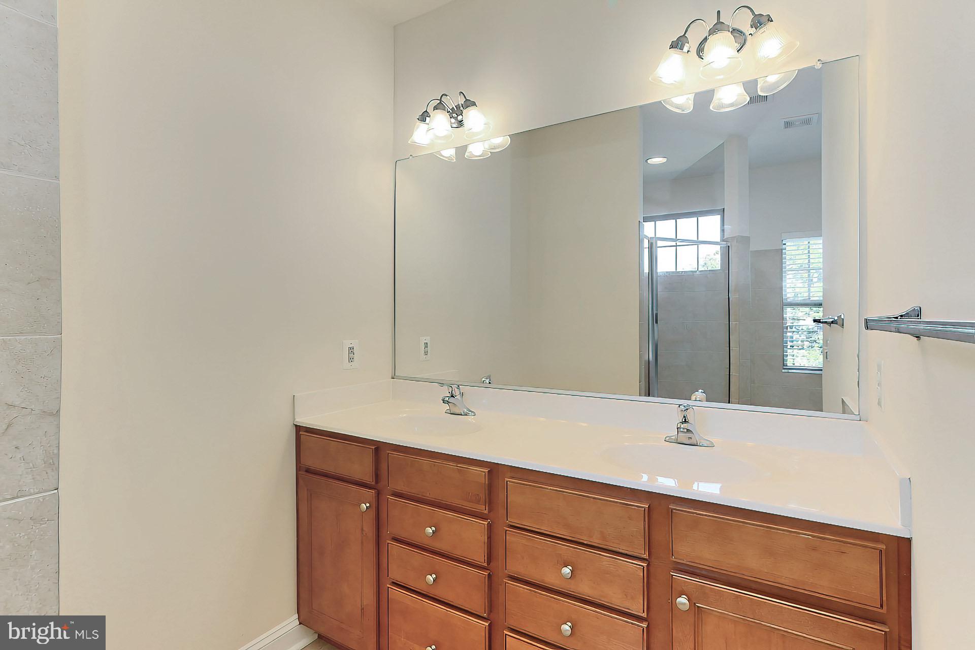 22219 Falling Terrace Ashburn, VA 20148 - Photo 27 of 45