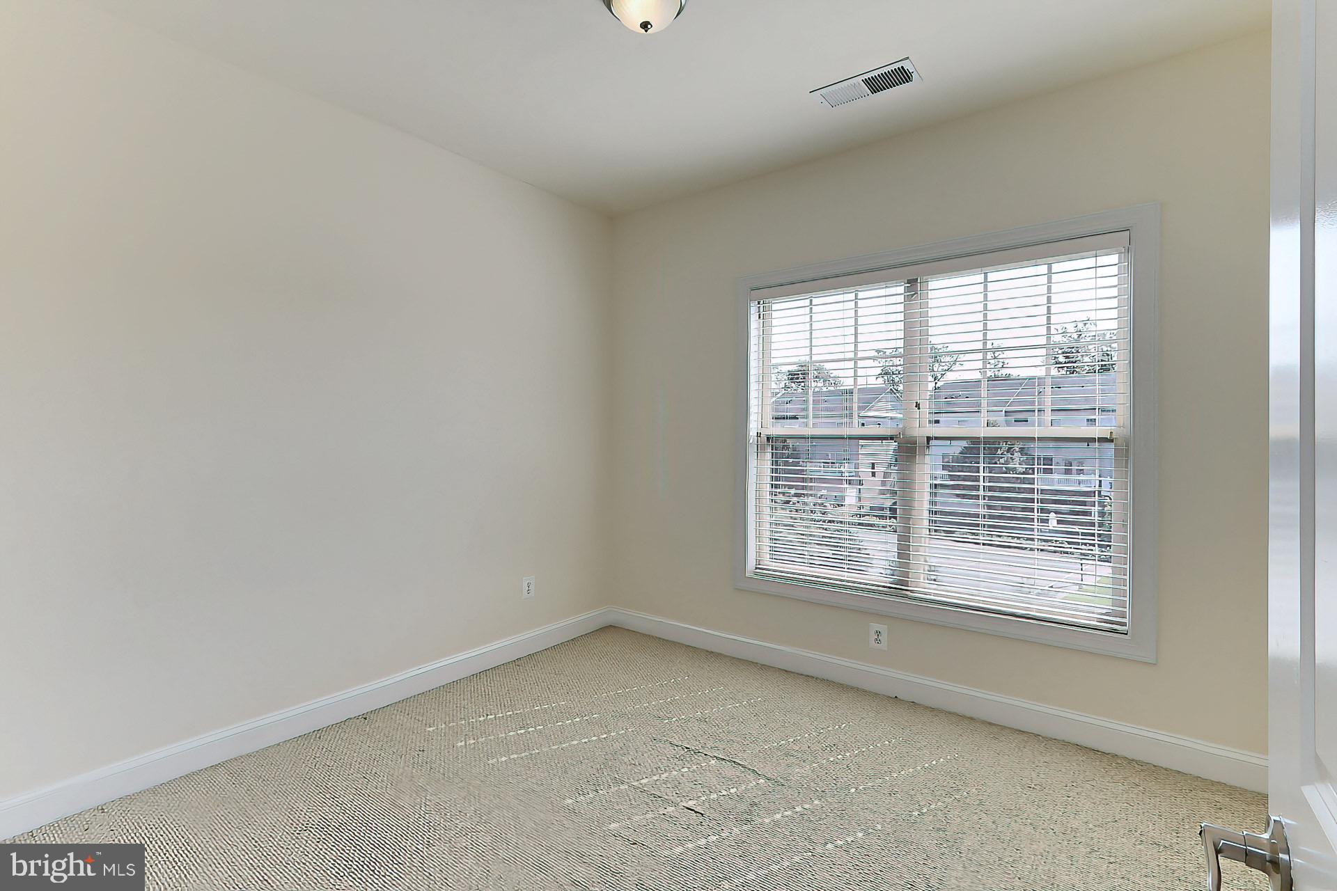 22219 Falling Terrace Ashburn, VA 20148 - Photo 31 of 45