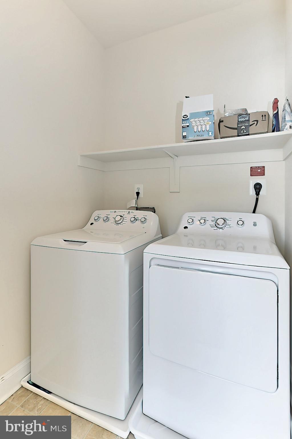 22219 Falling Terrace Ashburn, VA 20148 - Photo 33 of 45