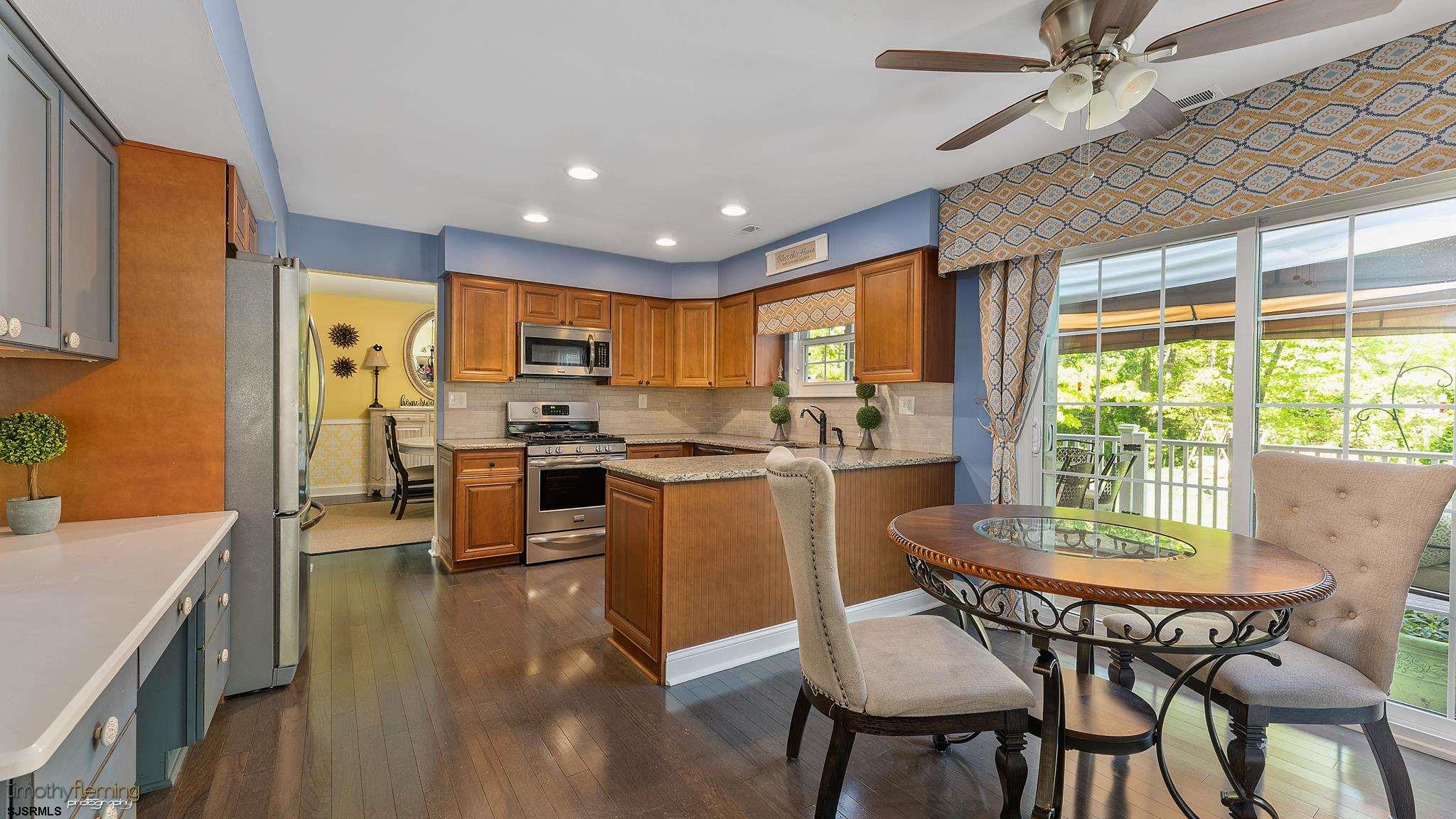 9 Inlet Terrace Ocean View, NJ 08230 - Photo 7 of 25 Gallery Image 7