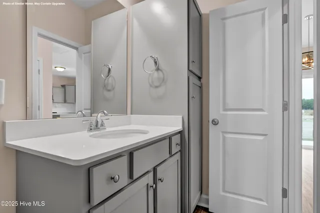 $370,900 | 913 Wild Azalea Way, Hubert, NC 28539