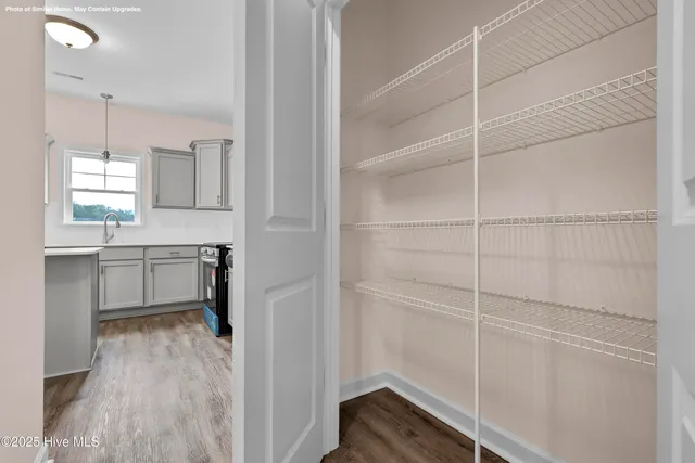 $370,900 | 913 Wild Azalea Way, Hubert, NC 28539