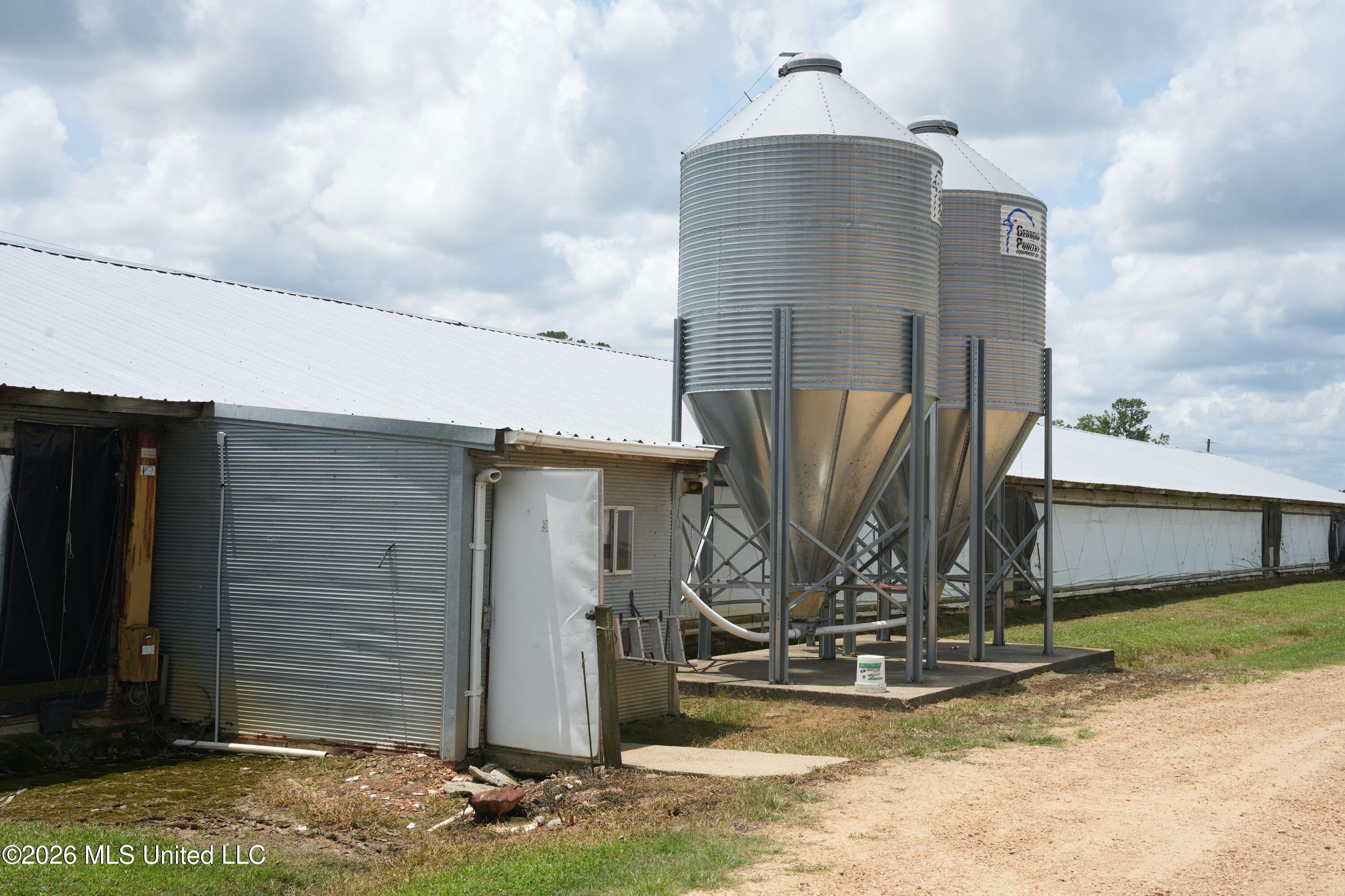 6620 Adams Road Smithdale, MS 39664 - Photo 33 of 37 DSC06019