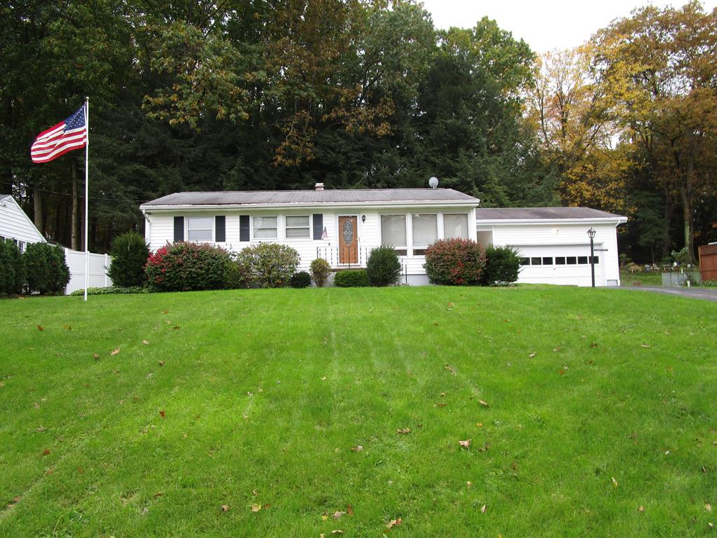 318 Gurney Road Franklin, PA 16323 - Photo 1 of 19 Gallery Image 1