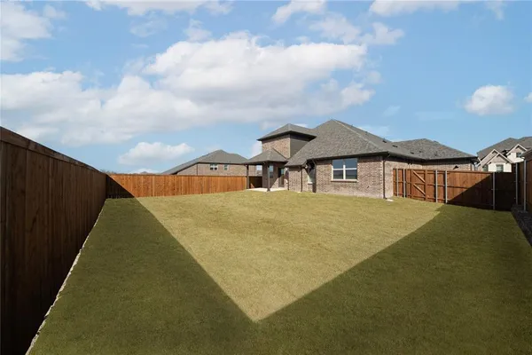 $459,990 | 414 Plains Place, Fate, TX 75087