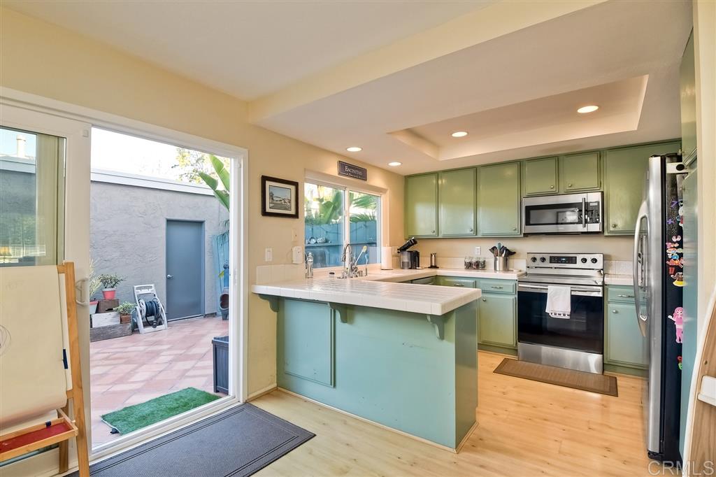 1991 Azure Way Encinitas, CA 92024 - Photo 8 of 25