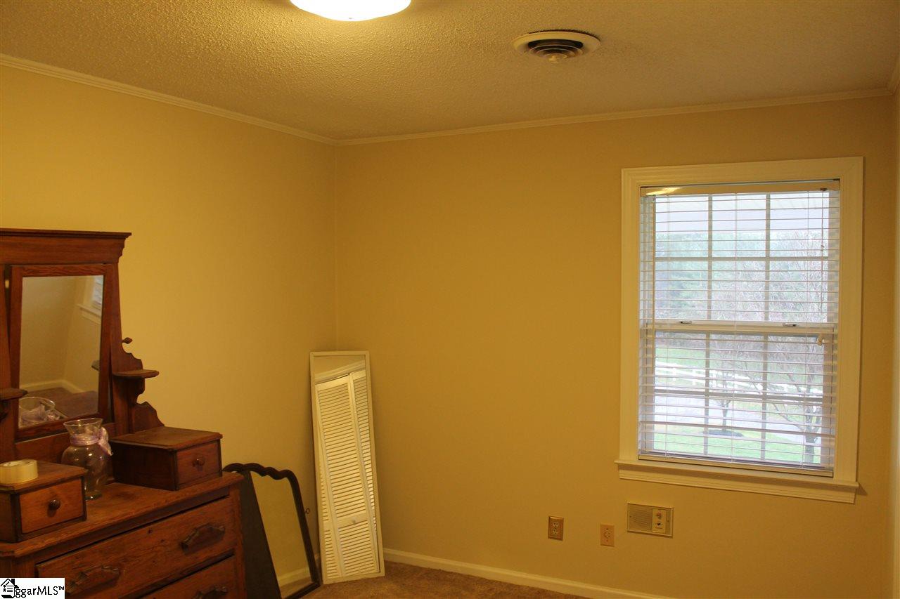 1360 Lake Cunningham Road Greer, SC 29651 - Photo 22 of 33 Gallery Image 22