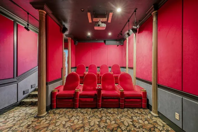 $2,195,000 | 61 Airpark Drive, East Falmouth, MA 02536