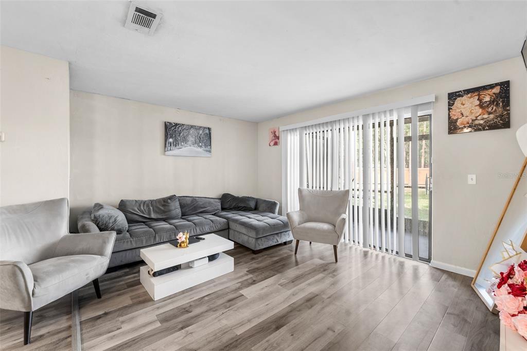 2635 Southwest 35th Place, Unit 307 Gainesville, FL 32608 - Photo 10 of 24