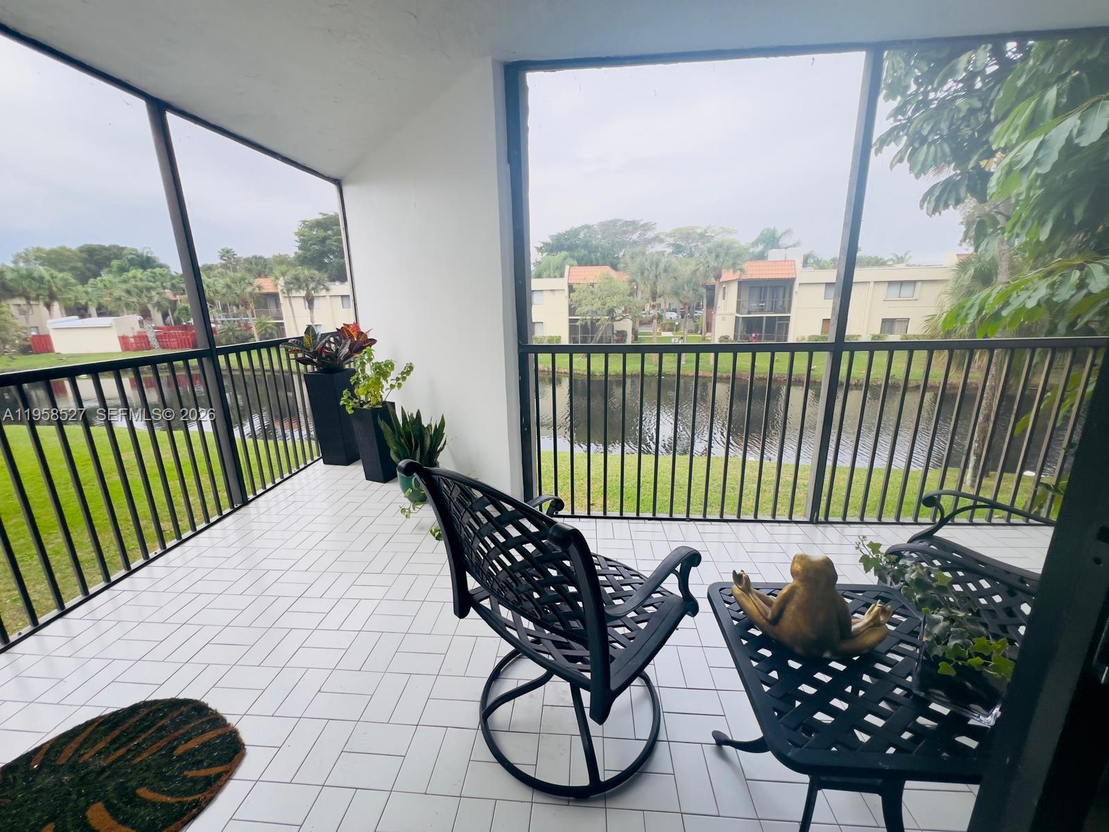 491 Racquet Club Road, Unit 211 Weston, FL 33326 - Photo 8 of 10