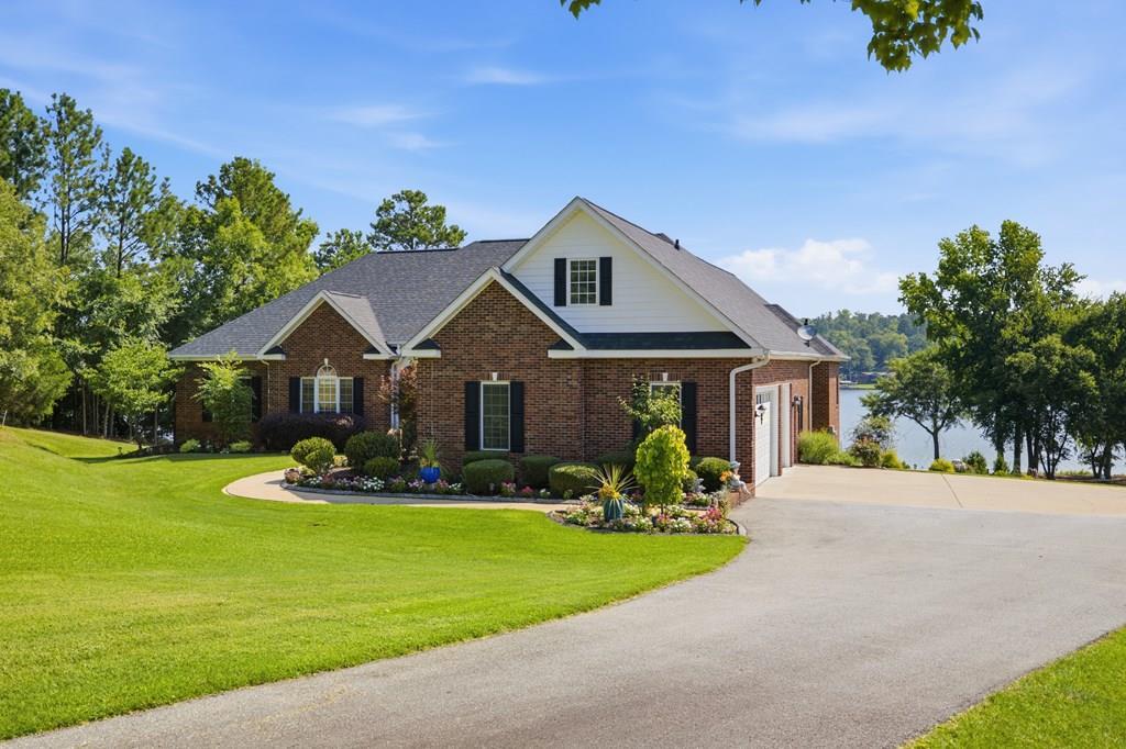 105 Coogans Bluff Hodges, SC 29653 - Photo 2 of 77