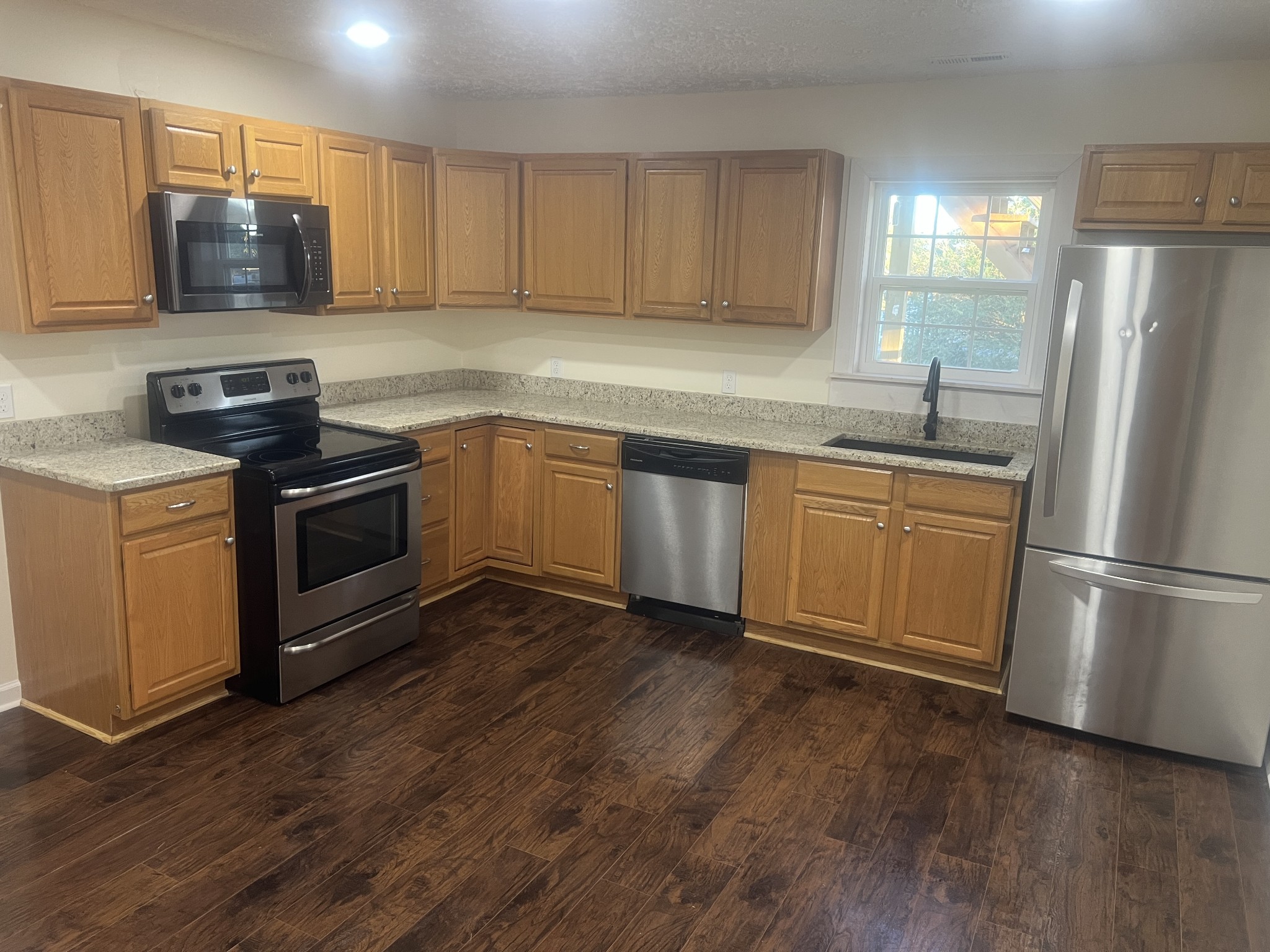 1532 Red Boiling Springs Road Lafayette, TN 37083 - Photo 5 of 14