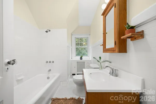 $1,900,000 | 108 Lakewood Drive, Asheville, NC 28803