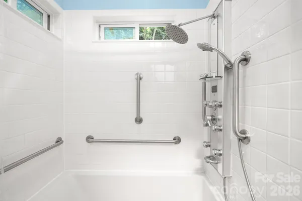 $1,900,000 | 108 Lakewood Drive, Asheville, NC 28803