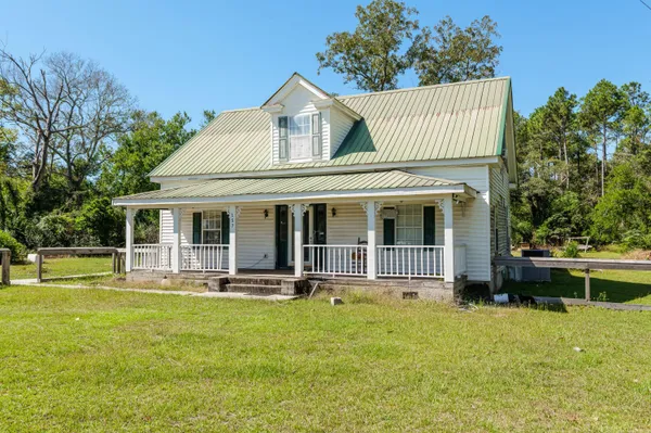 $140,000 | 157 Johnston Highway, Trenton, SC 29847