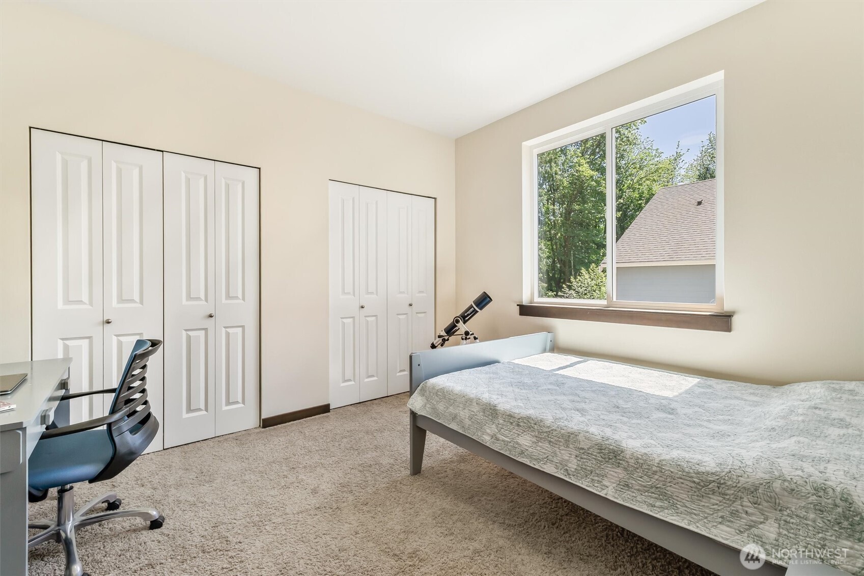 17415 3rd Avenue Southeast Bothell, WA 98012 - Photo 27 of 40