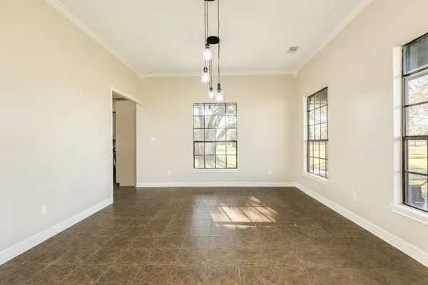 $999,900 | 310 County Road 47, Angleton, TX 77515