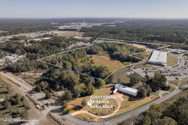 $430,000 | 3.33-ac Lamar Boulevard, Hattiesburg, MS 39402