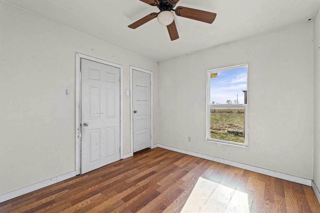 4524 Old Marlin Road Waco, TX 76705 - Photo 8 of 22