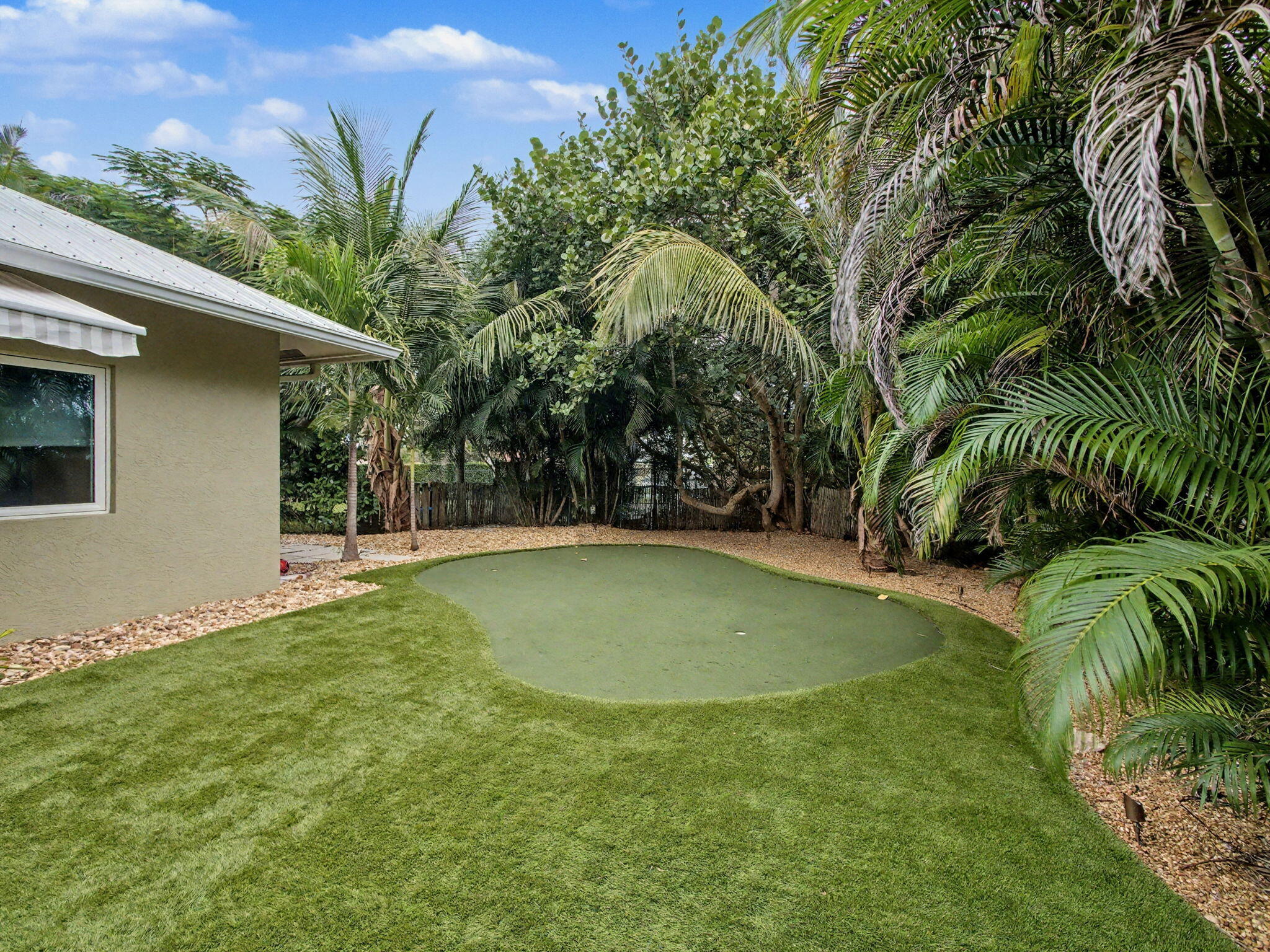 8121 Southeast Orchard Terrace Hobe Sound, FL 33455 - Photo 3 of 37 29-web-or-mls-033