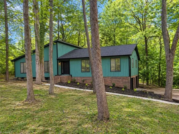 $399,000 | 3614 Kingston Road, Winston-Salem, NC 27106