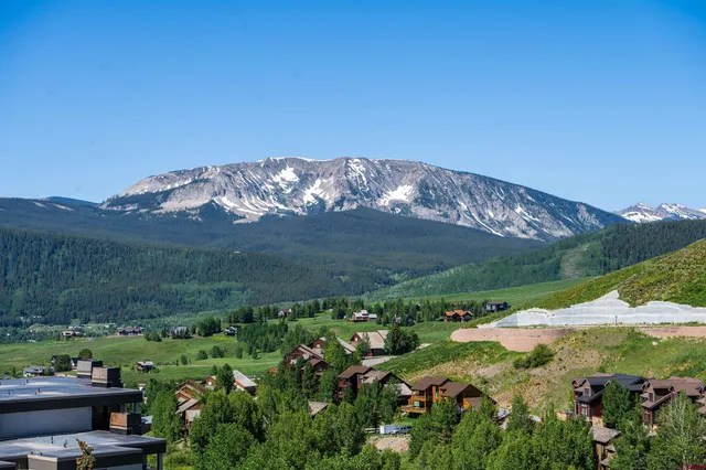 $2,872,500 | 500 Gothic Road, Unit 542, Crested Butte, CO 81225